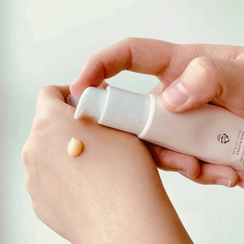 Korean Skin Care Product 5 Essence Brightens Skin Tone Improves Dull Eye Cream