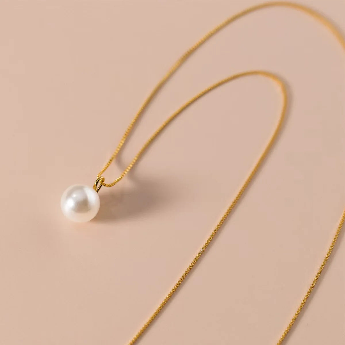 Jkeli S925 Sterling Silver Pearl Necklace Elegantly Simple Lockbone Chain